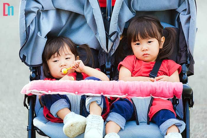 What to look for in best double stroller for travel?